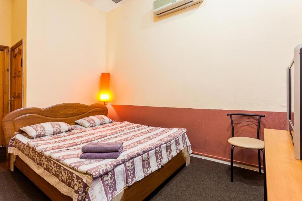 Guest House On Saksahanskoho Street Kiev Esterno foto