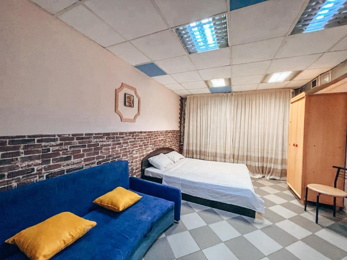 Guest House On Saksahanskoho Street Kiev Esterno foto